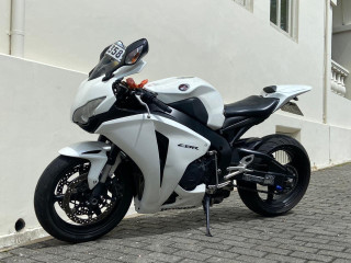 honda-cbr-10000