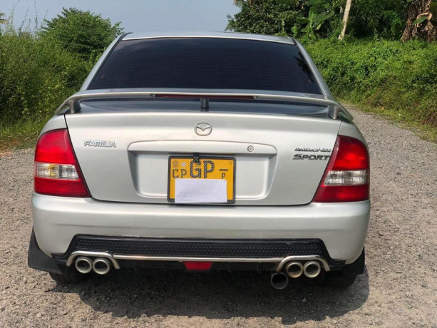 mazda-familia-2003-big-4