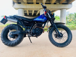 yamaha-tw-200-2012