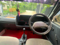 toyota-hiace-lh113-1990-small-4