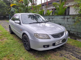 Mazda Familia 2002