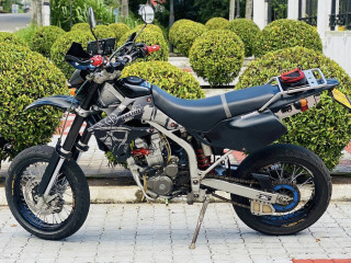 kawasaki-d-tracker-250-2012