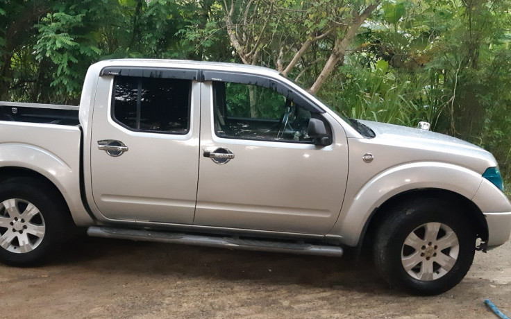 nissan-navara-2006-big-0