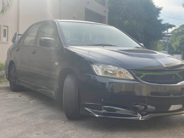 mitsubishi-lancer-cs1-2008-big-0