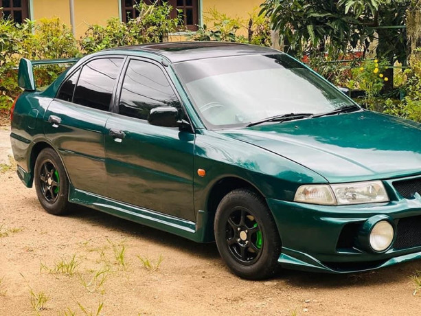 mitsubishi-lancer-ck1-big-3