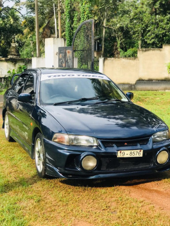 mitsubishi-lancer-ck2-1997-big-4