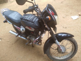 bajaj-ct100-2009