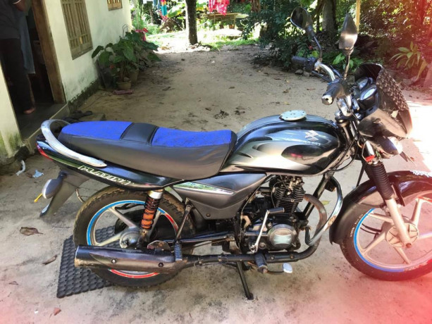 bajaj-platina-2008-big-0