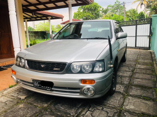 nissan-bluebird-su14-1998