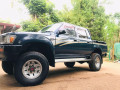 hilux-ln106-double-cab-1992-small-1