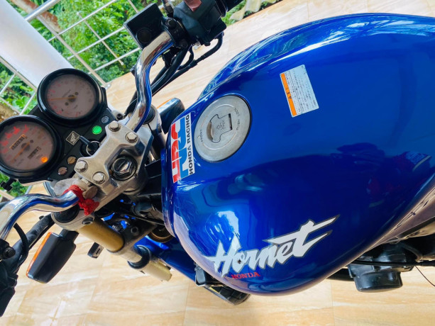 honda-hornet-ch115-2017-big-4