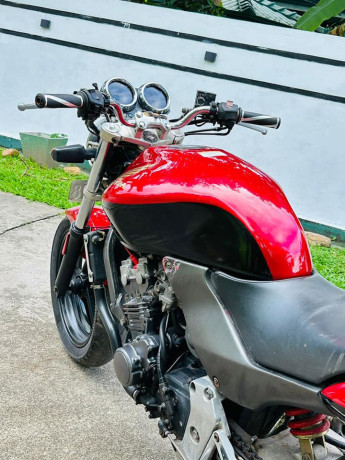 honda-hornet-ch110-2012-big-3