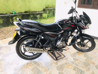 bajaj-discover-150-2011