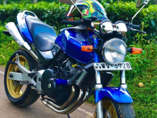 honda-hornet-ch130-2011