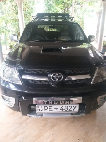 toyota-hilux-vigo-2008-big-1