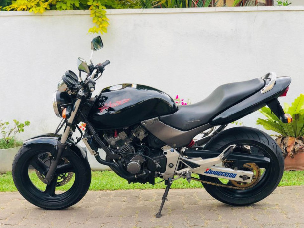 honda-hornet-ch125-2014-big-0