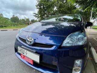 toyota-prius-2010