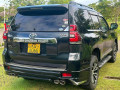 toyota-landcruiser-prado-150tx-small-3