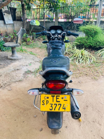 bajaj-platina-2005-big-1
