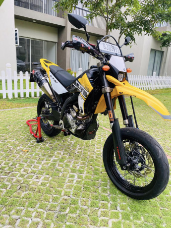 yamaha-wr250x-2023-big-3