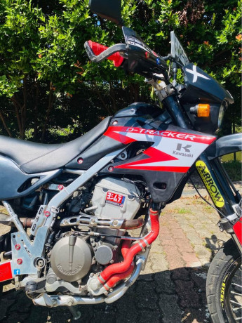 kawasaki-d-tracker-250-2011-big-4