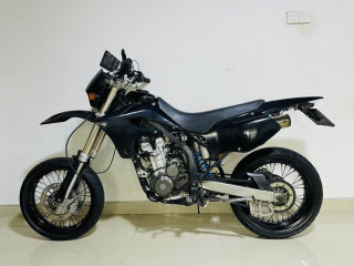 kawasaki-d-tracker-250-2023