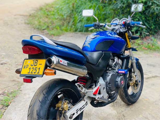 honda-hornet-ch100-2005-big-3