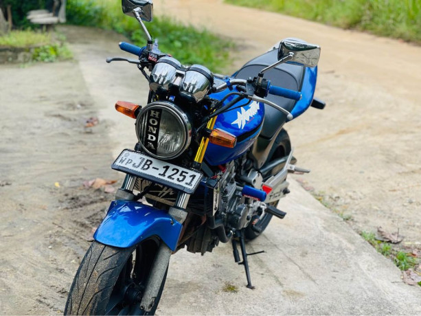 honda-hornet-ch100-2005-big-0
