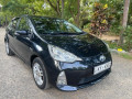 toyota-aqua-2012-small-1