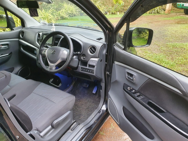 suzuki-wagon-r-stingray-2016-big-4