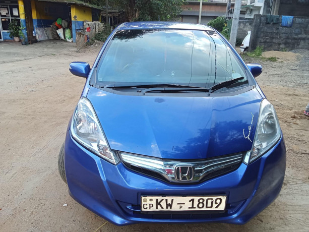 honda-fit-2012-big-0