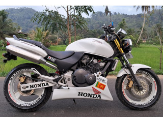 Honda hornet ch150 2013