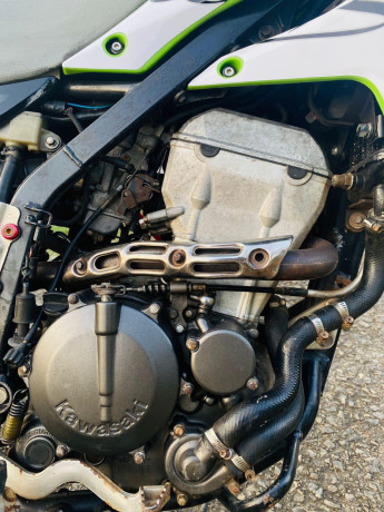 kawasaki-d-tracker-250-2015-big-4