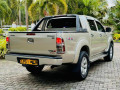 toyota-hilux-vigo-2011-small-2