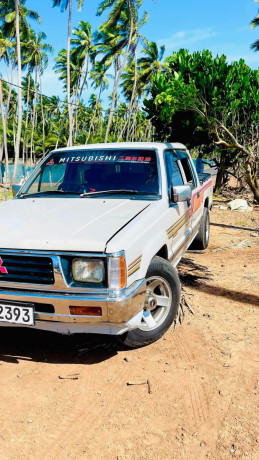 mitsubishi-l200-for-sale-big-2