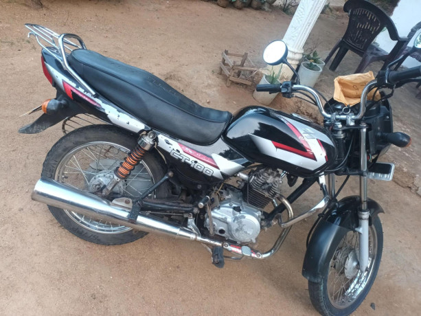 bajaj-ct100-2007-big-0