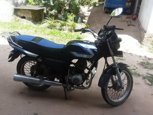 bajaj-ct100-2007-big-1