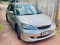 honda-civic-es8-2005-small-0