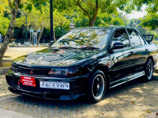 mitsubishi-lancer-cb2