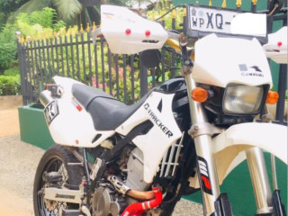 kawasaki-d-tracker-250-2012