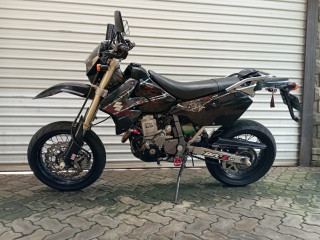 suzuki-drz-400-2013