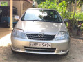 toyota-corolla-2001-small-0