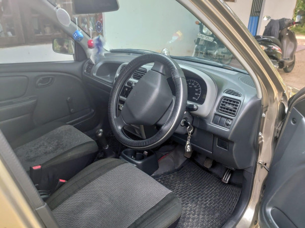 suzuki-alto-2011-big-3