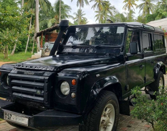 landrover-defender-110-1994-big-0