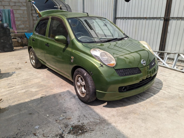 nissan-march-ak12-facelift-big-0
