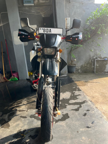 kawasaki-d-tracker-250-2016-big-3