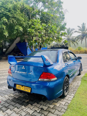 mitsubishi-lancer-cs1-2004-big-3