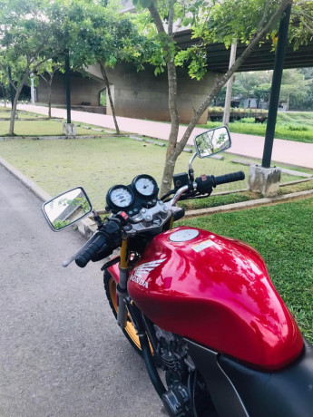 honda-hornet-ch110-2009-big-4