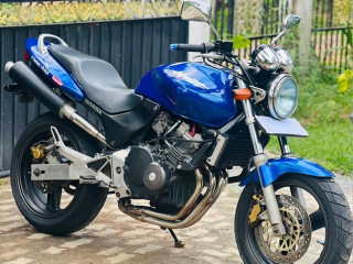 honda-hornet-ch115-2015