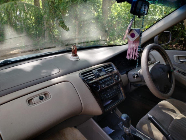 honda-accord-1998-big-3
